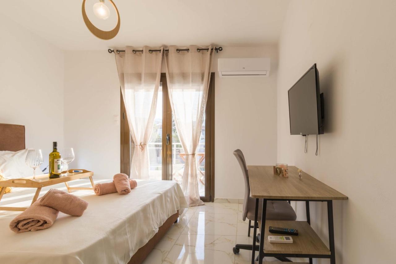 Seaside Serenity Suite In Loutra Kato Almirí Exterior foto